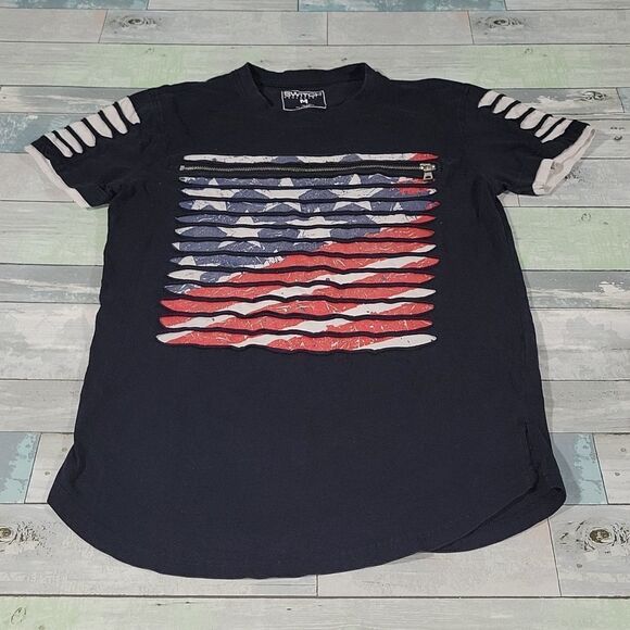 Switch Remarkable Other - Switch Remarkable Shirt size Medium